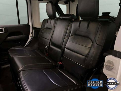 Used 2023 Jeep Wrangler Unlimited Sahara w/ Cold Weather Group image 69