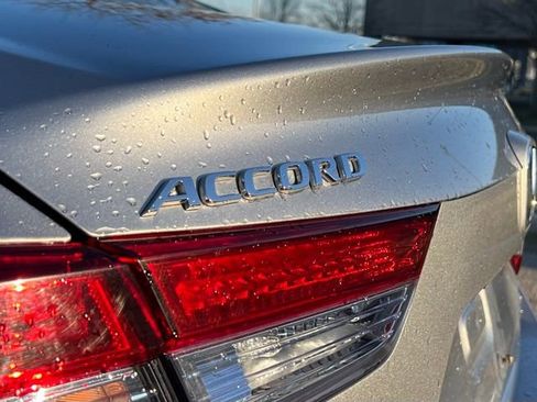 Certified 2019 Honda Accord Touring image 12