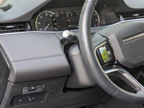 Certified 2022 Land Rover Range Rover Evoque S image 17