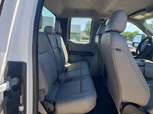Used 2018 Ford F350 XL AWD/4WD image 17
