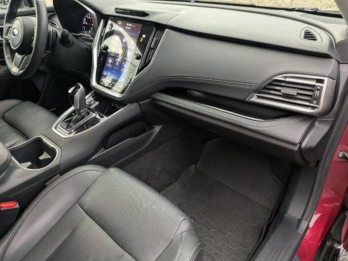 Used 2020 Subaru Outback Limited w/ Popular Package #2 AWD/4WD image 13