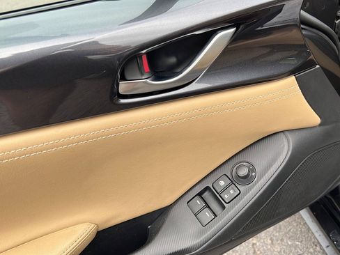 Used 2016 MAZDA MX-5 Miata Grand Touring RWD image 4