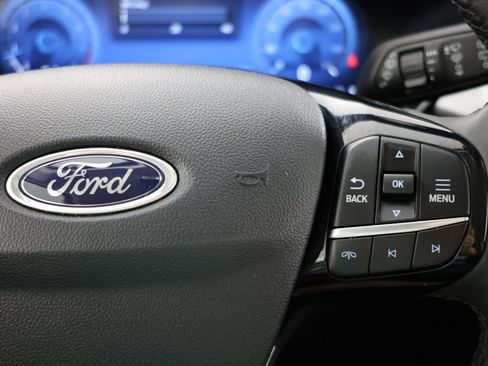Used 2024 Ford Escape Platinum AWD/4WD image 28