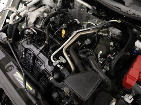 Used 2021 Nissan Rogue SV image 11