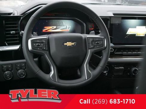 New 2026 Chevrolet Silverado 1500 LT w/ Z71 Off-Road Package AWD/4WD image 45