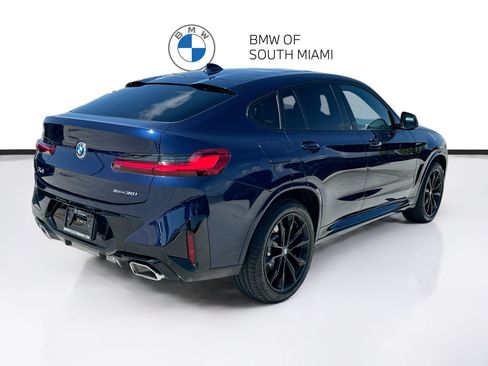 Certified 2024 BMW X4 xDrive30i w/ M Sport Package AWD/4WD image 7