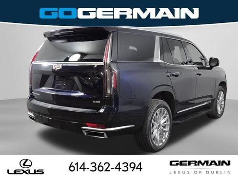 Used 2023 Cadillac Escalade Premium Luxury AWD/4WD image 6