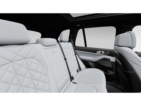 New 2026 BMW X5 xDrive50e w/ M Sport Package AWD/4WD image 12