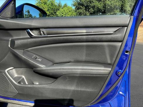 Used 2020 Honda Accord Sport image 26