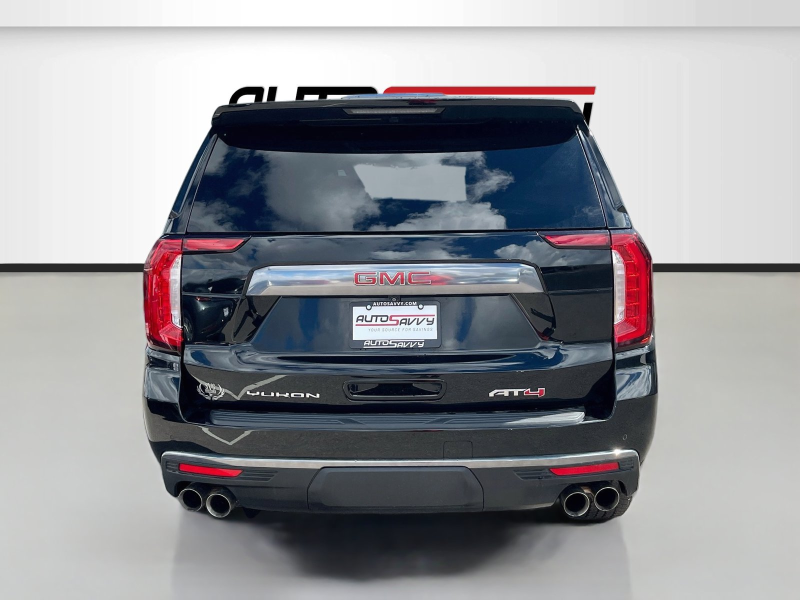 Used 2024 GMC Yukon AT4 AWD/4WD image 6