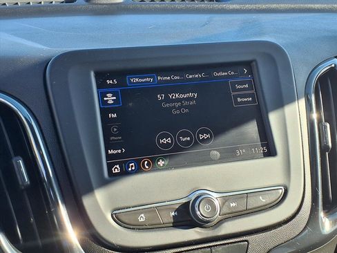 Used 2022 Chevrolet Equinox RS image 6