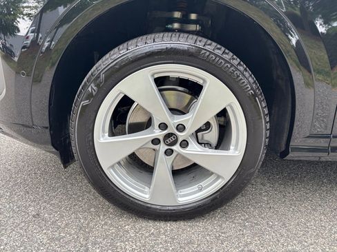 Certified 2025 Audi Q5 Premium w/ Premium Plus AWD/4WD image 27