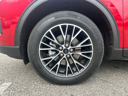 Used 2026 Ford Escape SE w/ PHEV Premium Package image 7