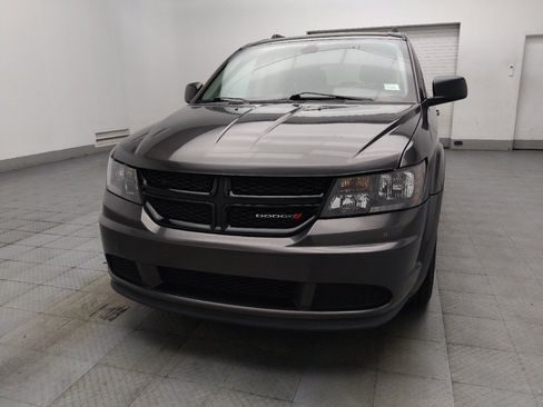 Used 2020 Dodge Journey SE w/ SE Popular Equipment Group FWD image 15