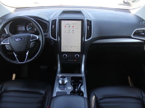 Used 2024 Ford Edge SEL AWD/4WD image 14