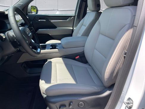 New 2025 GMC Acadia Elevation w/ Elevation Premium Package image 10