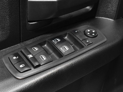 Used 2019 RAM 1500 Express w/ Wheel & Sound Group image 10