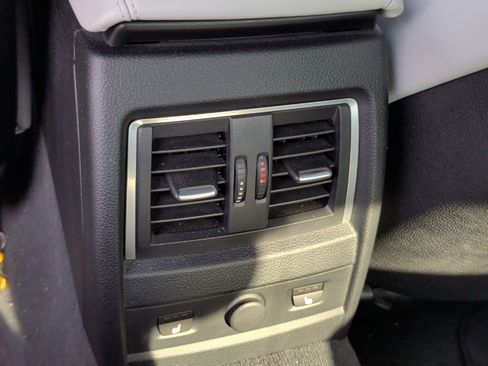 Used 2017 BMW M3 Sedan image 32