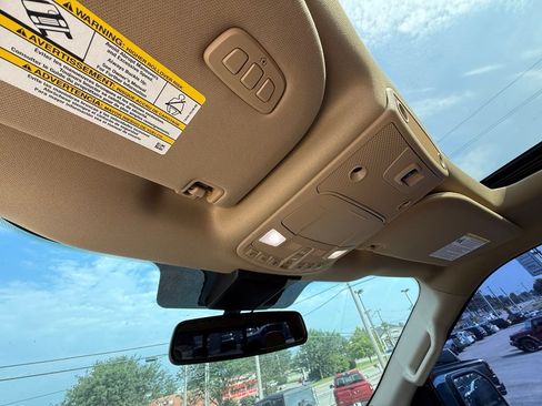 Used 2019 Ford F150 Lariat AWD/4WD image 24