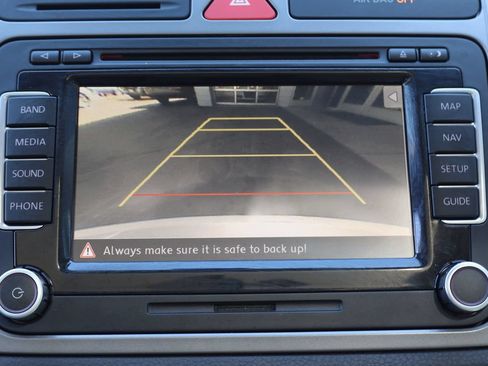 Used 2011 Volkswagen Tiguan S AWD/4WD image 24