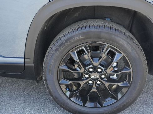 New 2026 Chevrolet Traverse LT w/ Midnight/Sport Edition FWD image 11