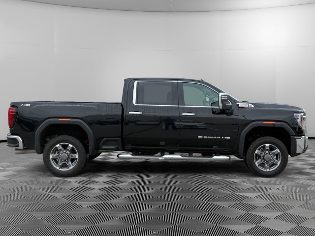 Used 2025 GMC Sierra 3500 SLT AWD/4WD image 6
