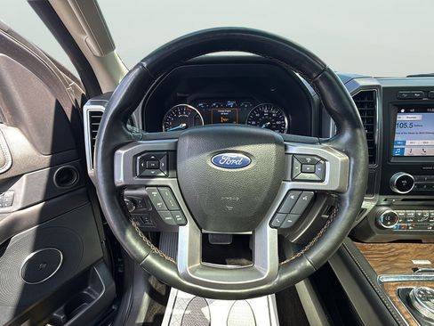 Used 2018 Ford Expedition Platinum AWD/4WD image 22