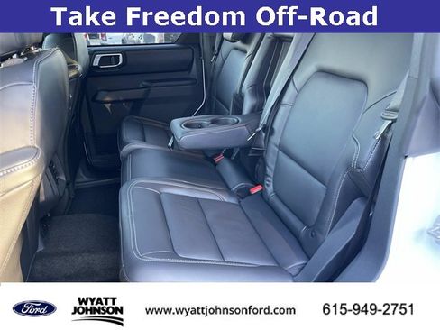 New 2025 Ford Bronco Outer Banks w/ Sasquatch Package image 17