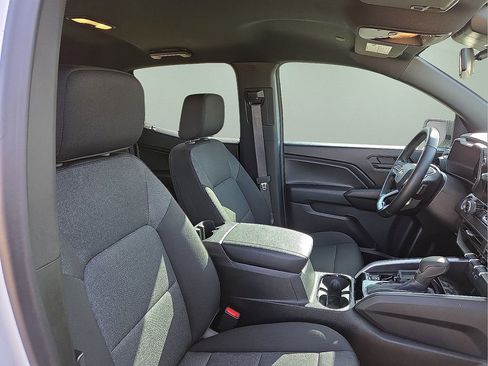 Used 2025 Chevrolet Colorado W/T w/ WT Convenience Package II image 14