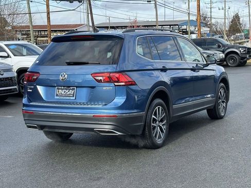 Used 2020 Volkswagen Tiguan SE image 6