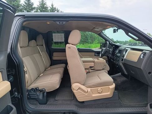Used 2014 Ford F150 XLT w/ Equipment Group 302A Luxury AWD/4WD image 18