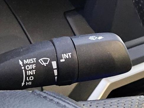 Used 2020 Honda Civic Sport image 6