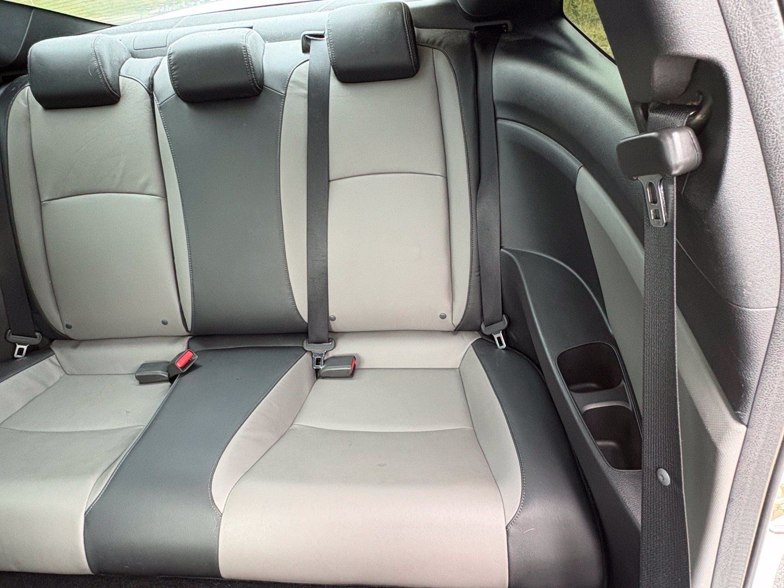 Used 2016 Honda Civic EX-L image 34