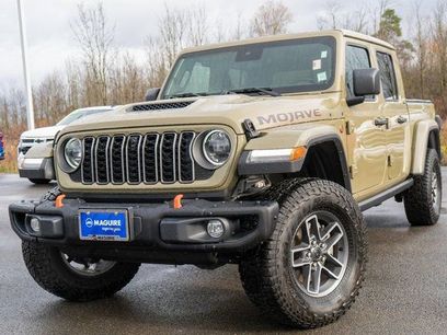 Used 2025 Jeep Gladiator Mojave