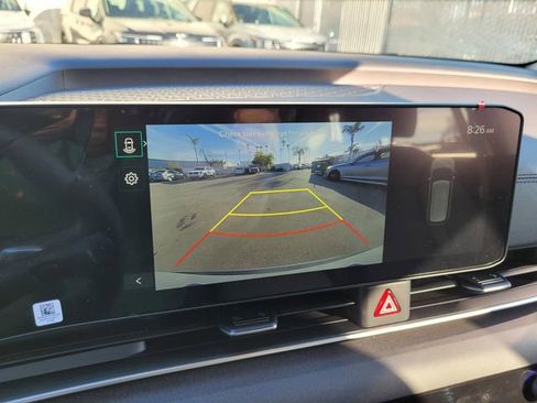 New 2026 Kia Carnival EX FWD image 10