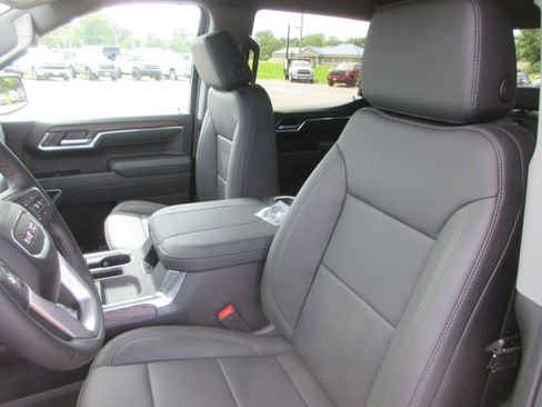 New 2026 GMC Sierra 1500 SLT w/ SLT Premium Package AWD/4WD image 14