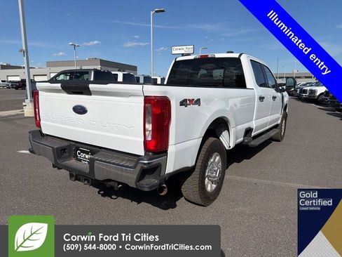 Used 2023 Ford F350 XLT AWD/4WD image 7