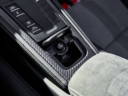 Used 2025 Porsche 718 Boxster Spyder RS RWD image 65