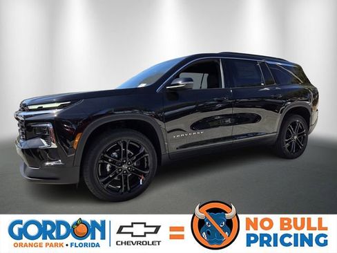 New 2026 Chevrolet Traverse LT image 1