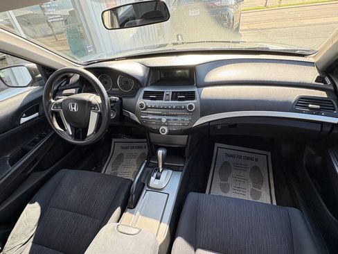 Used 2012 Honda Accord LX image 18
