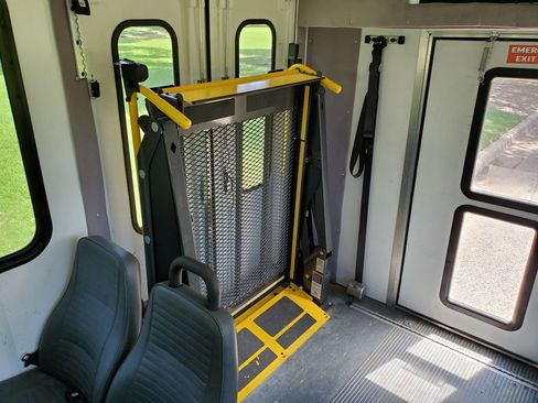 Used 2016 Ford E-350 and Econoline 350 Super Duty w/ Shuttle Bus Prep Package RWD image 28