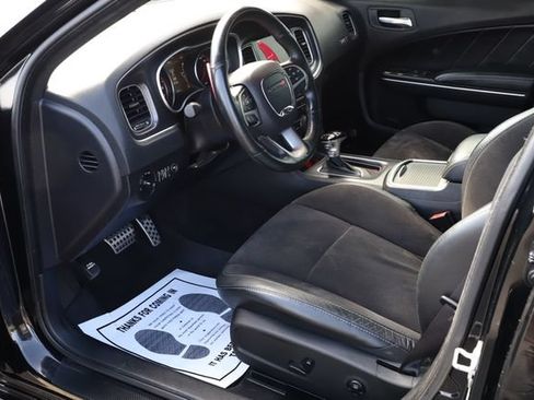 Used 2016 Dodge Charger R/T Scat Pack w/ Beats Audio Group RWD image 12
