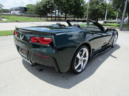 Used 2014 Chevrolet Corvette Stingray Convertible w/ 3LT Preferred Equipment Group RWD image 5