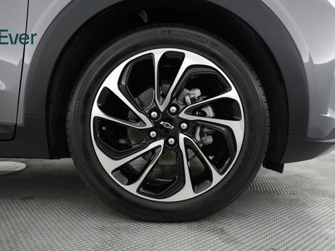 Used 2022 Chevrolet Bolt EUV Premier w/ Super Cruise Package image 19