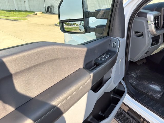 New 2026 Ford F250 XL w/ STX Appearance Package AWD/4WD image 19