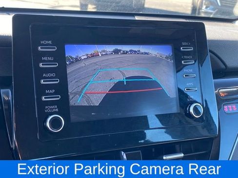 Used 2022 Toyota Camry SE image 9