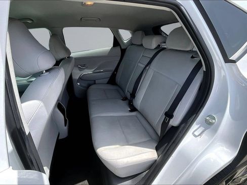 Used 2024 Hyundai Kona SEL AWD/4WD image 23