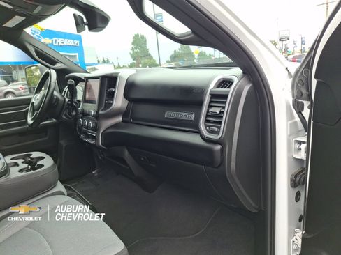 Used 2024 RAM 3500 Big Horn AWD/4WD image 22