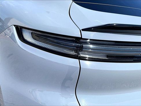 Certified 2024 Porsche Cayenne Turbo GT AWD/4WD image 21