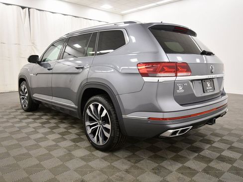 Used 2023 Volkswagen Atlas SEL Premium image 4